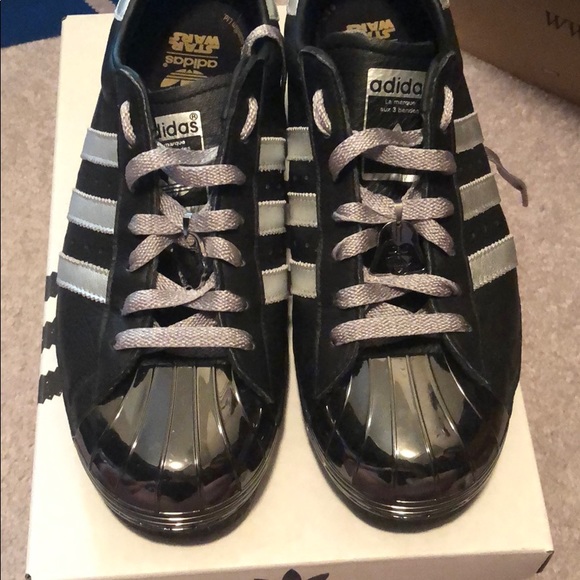adidas gazelle silver green womens Hand Painted Custom Batman-Inspired Adidas Sambas – Dee Design